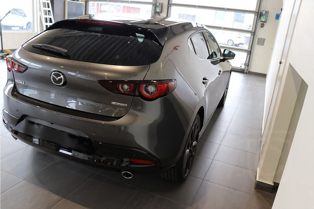 Mazda 3 2,5