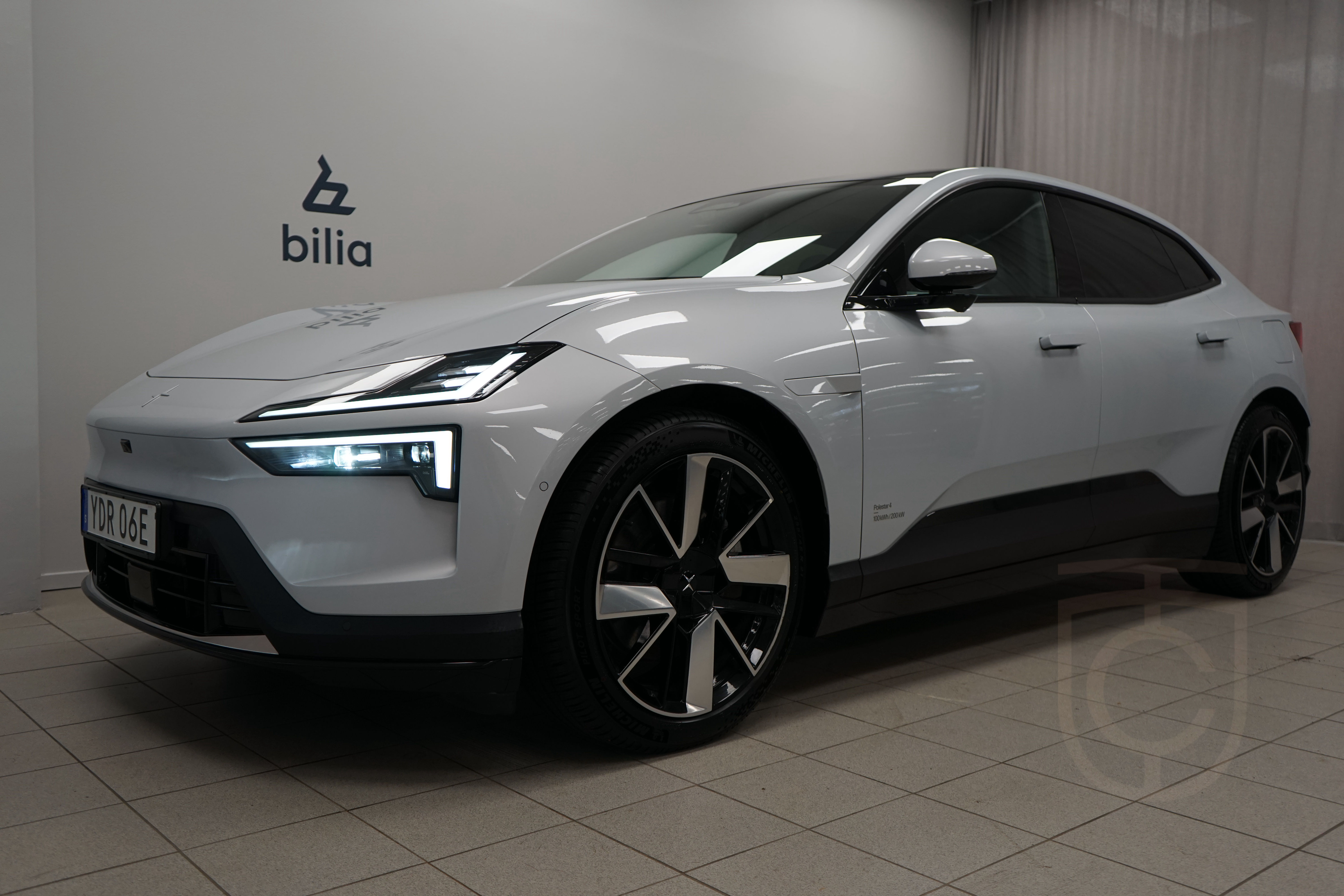 Polestar 4 Long Range Single Motor