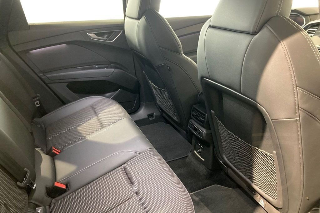 Audi Q4 50 QUATTRO