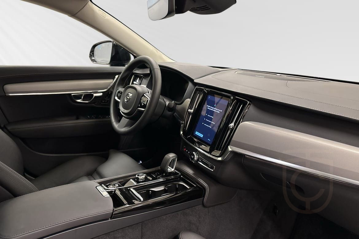 Volvo S90 Recharge T8 Ultimate Dark