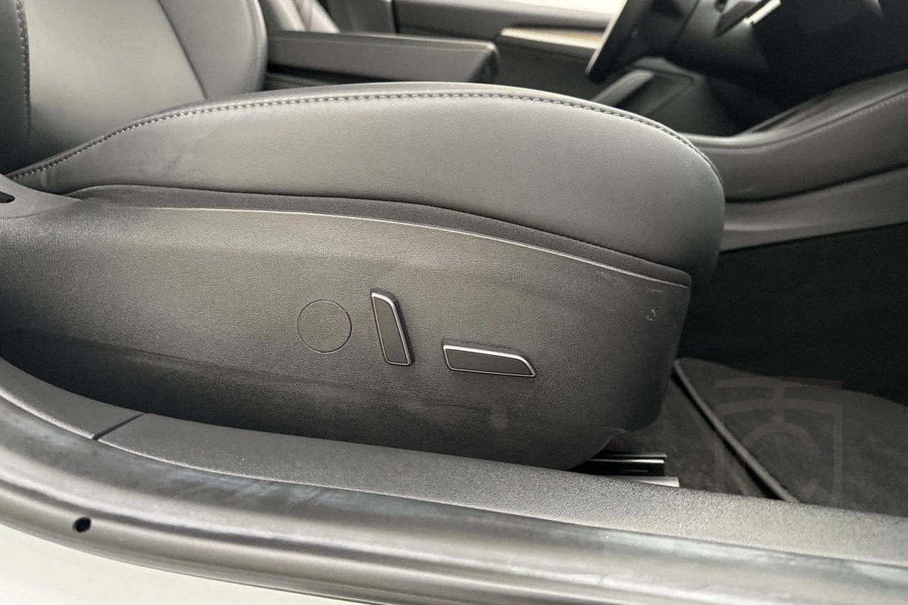 Tesla Model 3 Standard Range