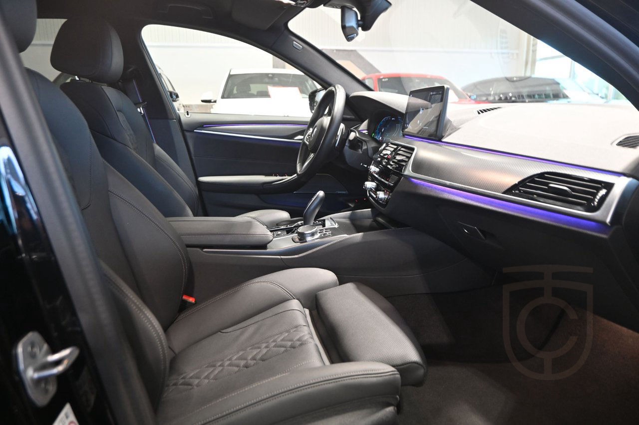BMW 545 e xDrive M Sport Pro 19"