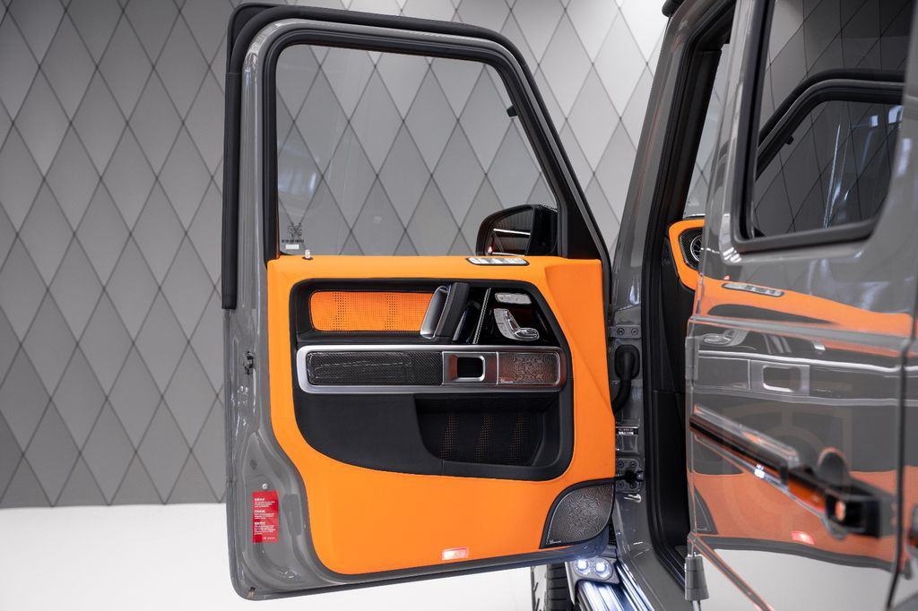 Mercedes-Benz G 63 AMG 2025 BRABUS G 800 GREY/ORANGE