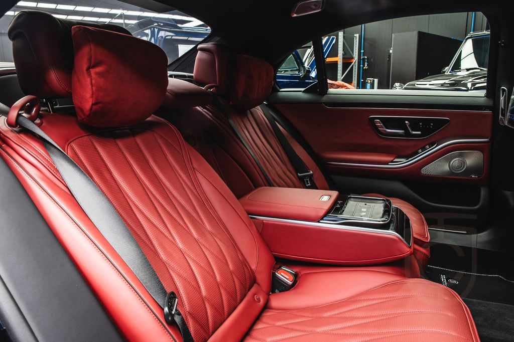 Mercedes-Benz BRABUS B930 Ceramic Brakes+Burmester 4D+Carbon