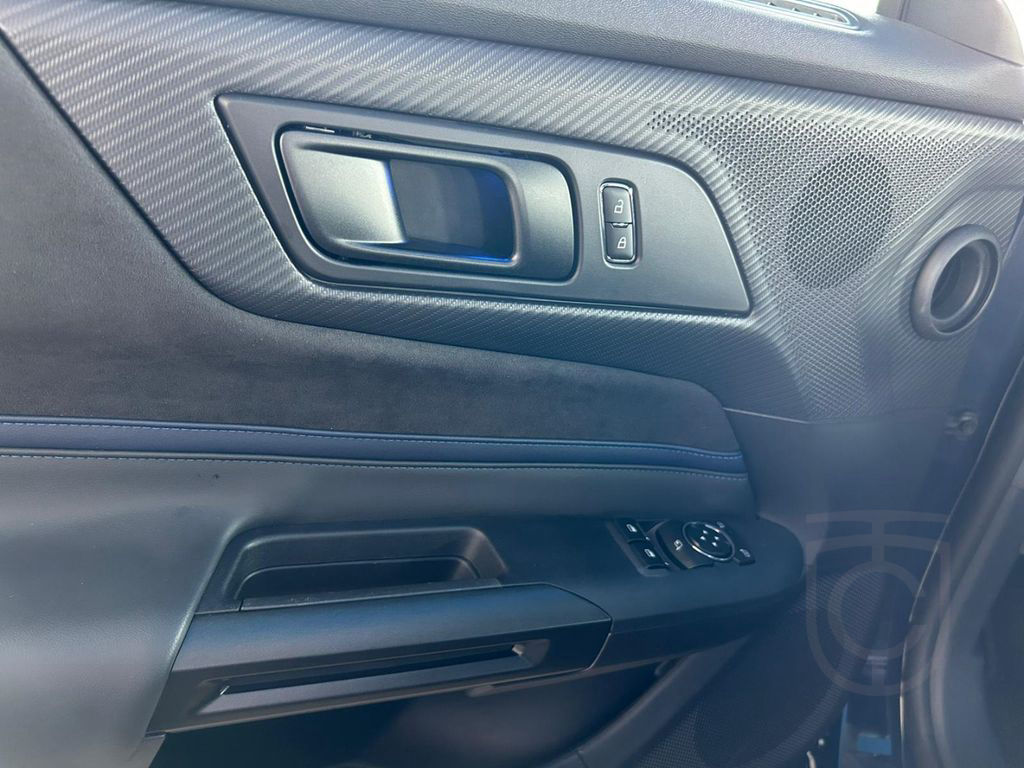 Ford Mustang Dark Horse V8+NAV+DAB+B&O+iACC+BLIS+PDC+