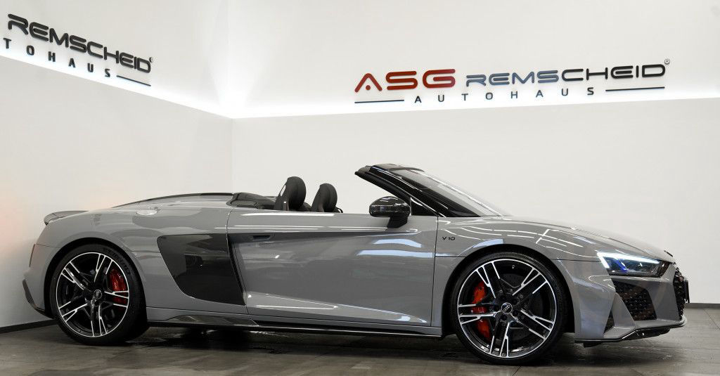 Audi R8 q. Spyder Performance *Carbon *20 *Keramik
