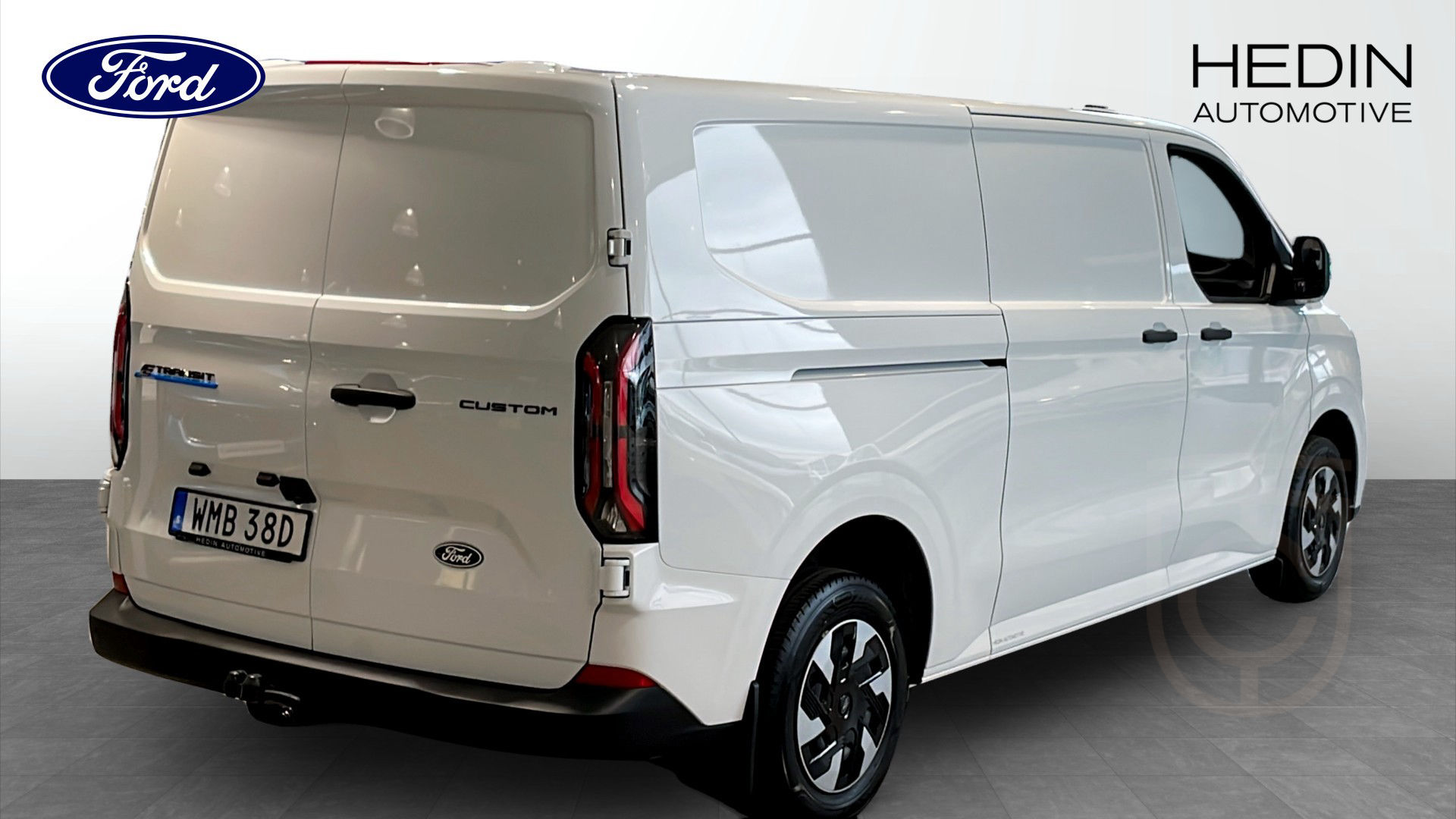 Ford E-Transit Custom 320