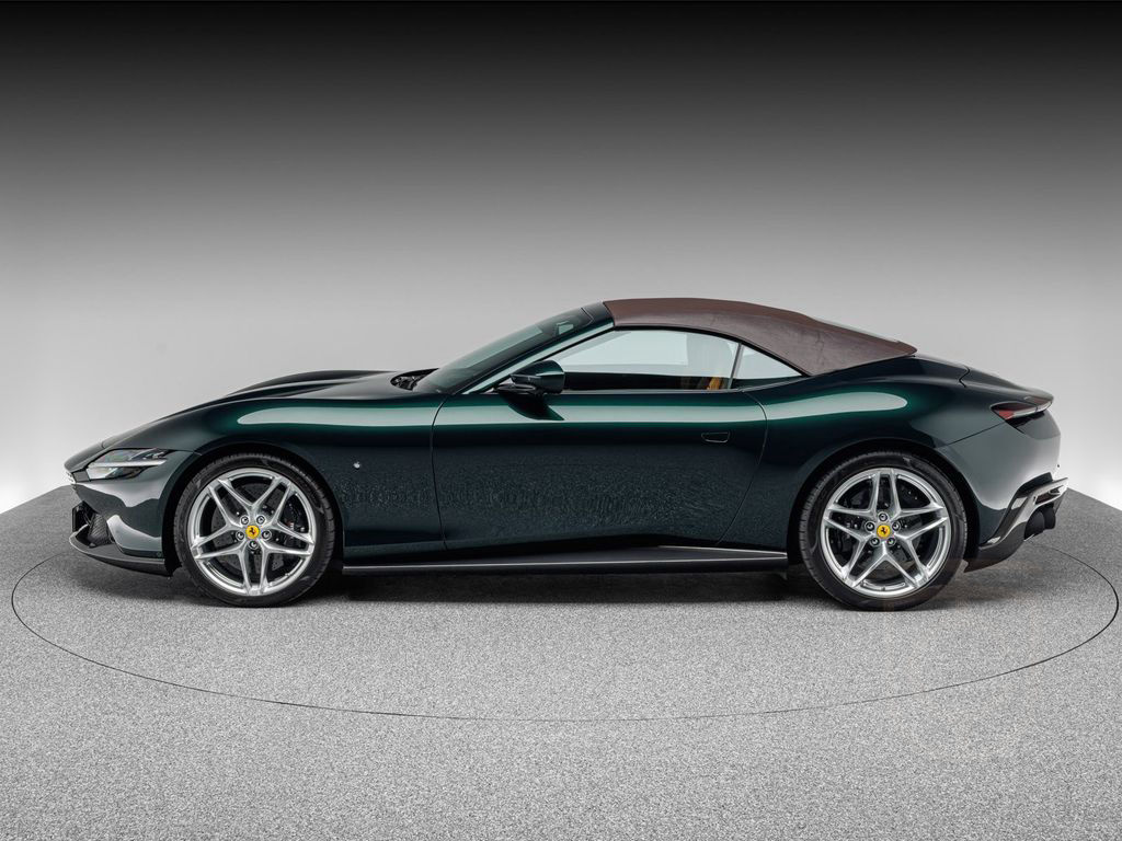 Ferrari Roma Spider