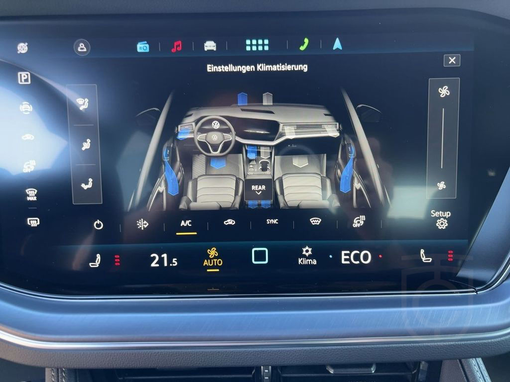 Volkswagen Touareg 3.0 TSI DSG 4M R-Line ACC Kamera LED Nav