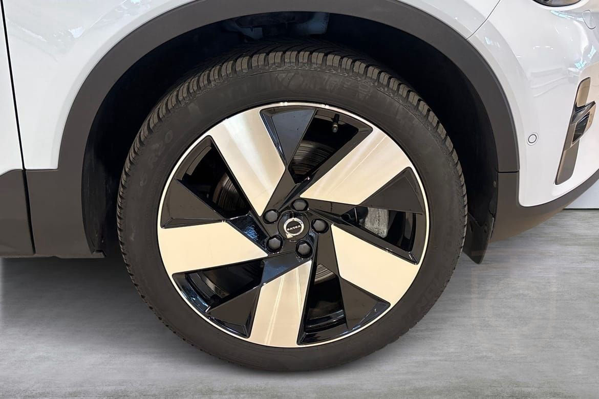 Volvo C40 Recharge Single Motor Extended Range Recharge Exte