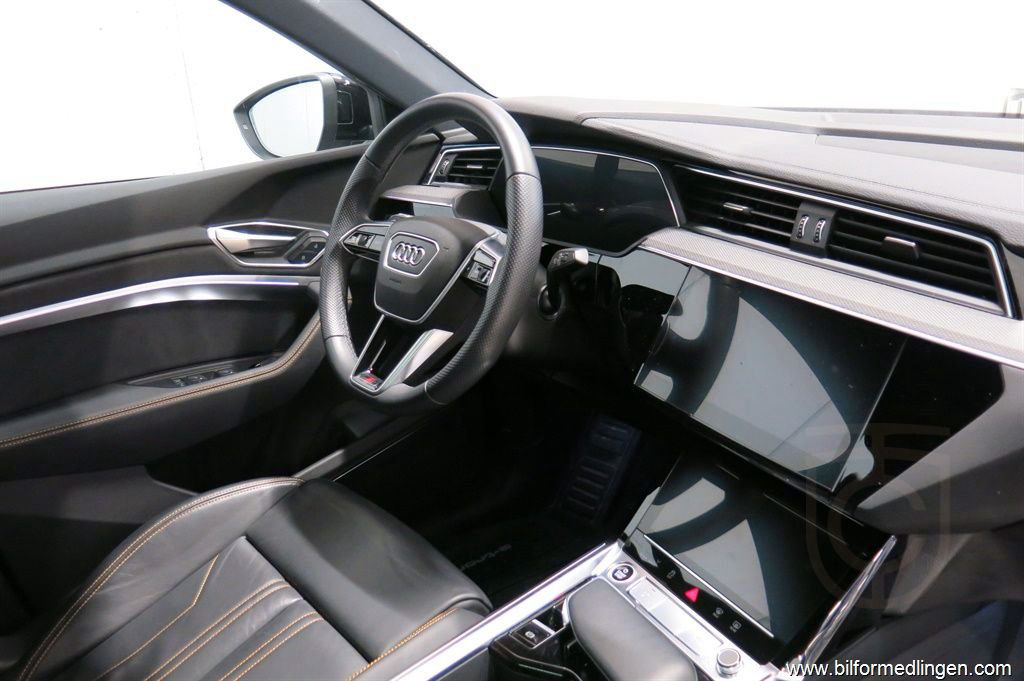 Audi E-Tron Sportback 55 Quattro