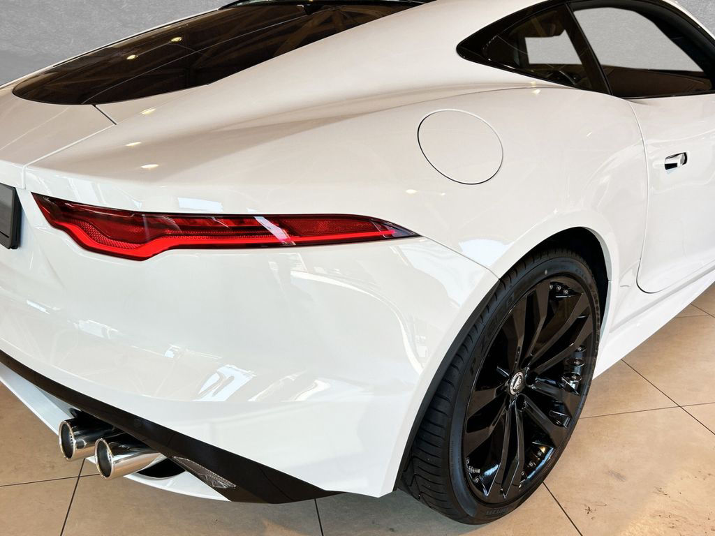 Jaguar F-Type Coupe R-Dynamic Black AWD P450 Pano Klima