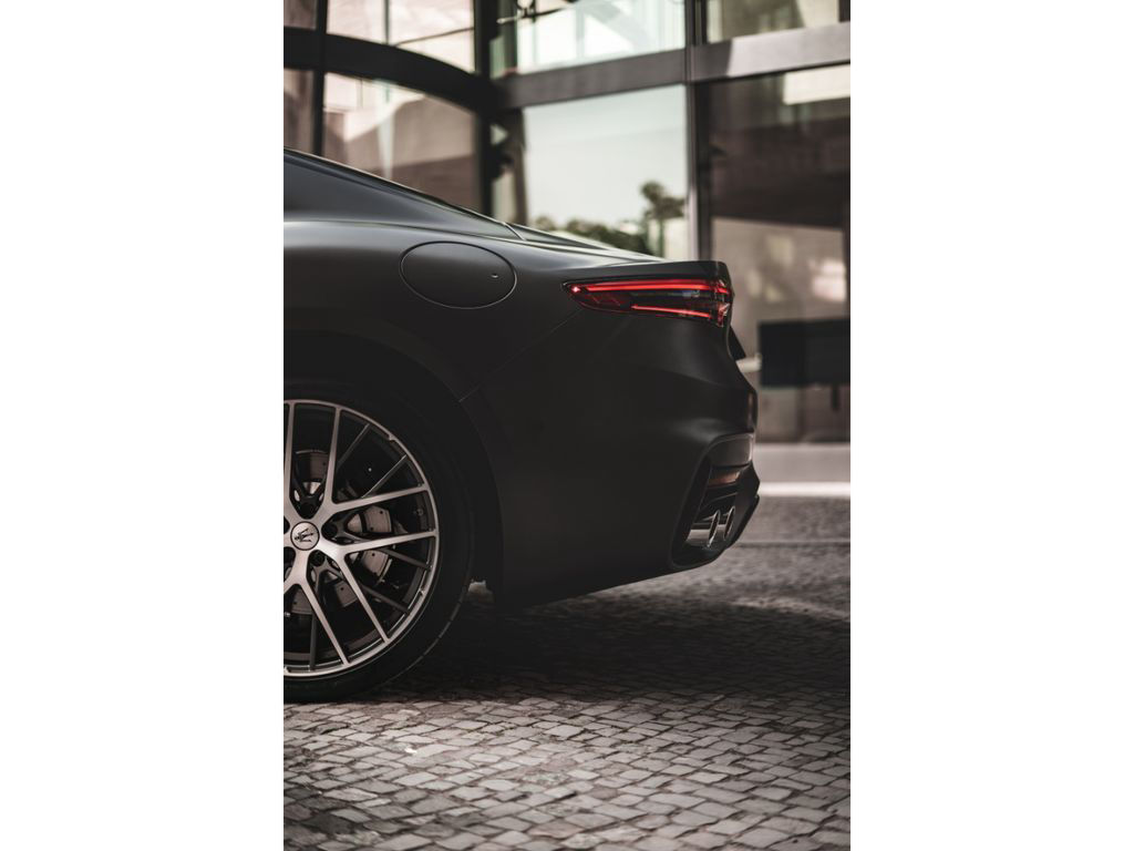 Maserati GranTurismo TROFEO MY24 550PS CARBON - MATT - VO