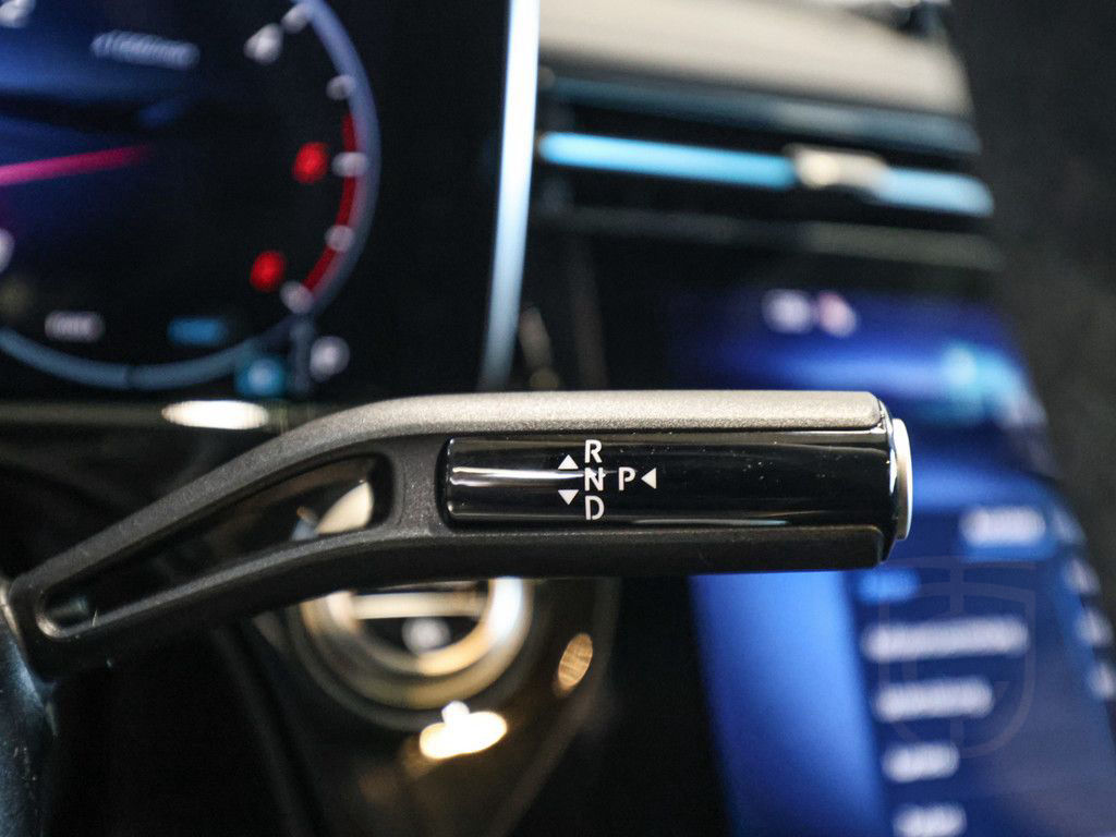 Mercedes-Benz E 450 d T 4M AMG Premium Plus AHK Distr. Screen