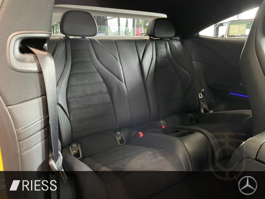 Mercedes-Benz CLE 300 4M AMG+PANO+DISTR+KEYL+DIGI LIGHT+BURM+