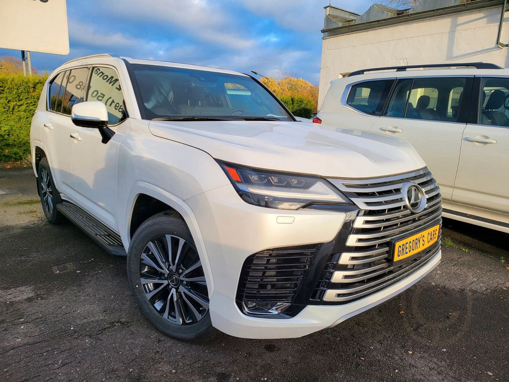 Lexus LX500+2025+FULL+RearTVs+12unitsBERLIN+EUvers&reg