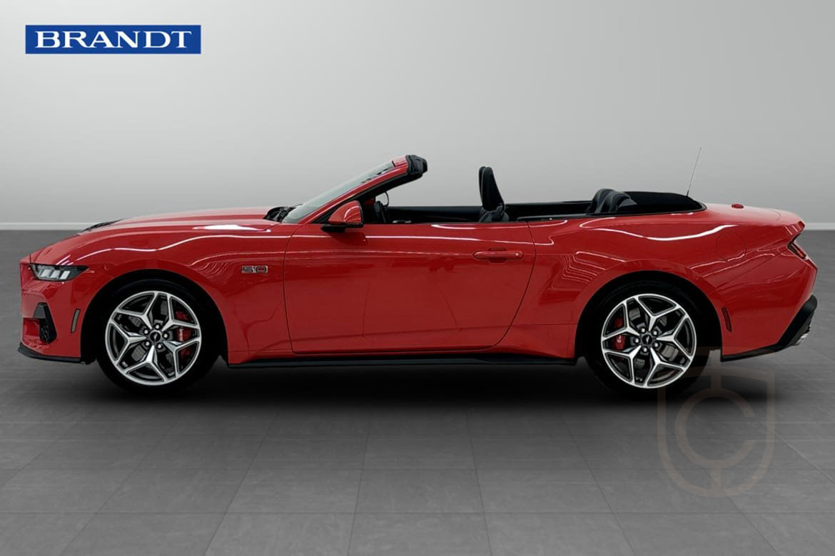 Ford Mustang GT Convertible V8