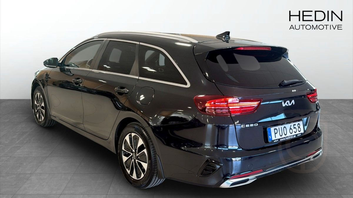 Kia Ceed SW PHEV ACTION