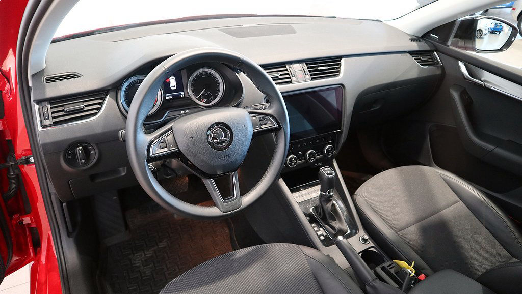 Skoda Octavia Style Combi TSI 150Hk DSG Drag Värmare