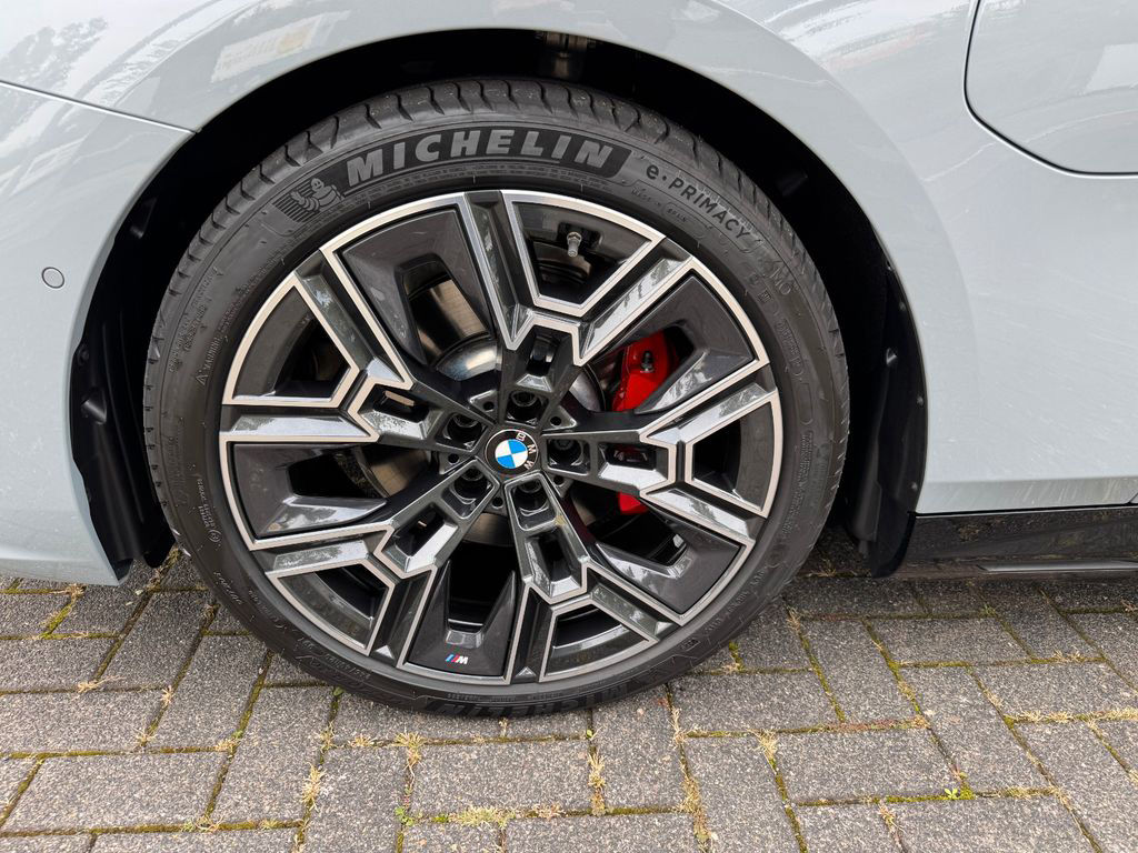 BMW 530 e M Sportpaket Pro/Pano/360°K/20 Zoll