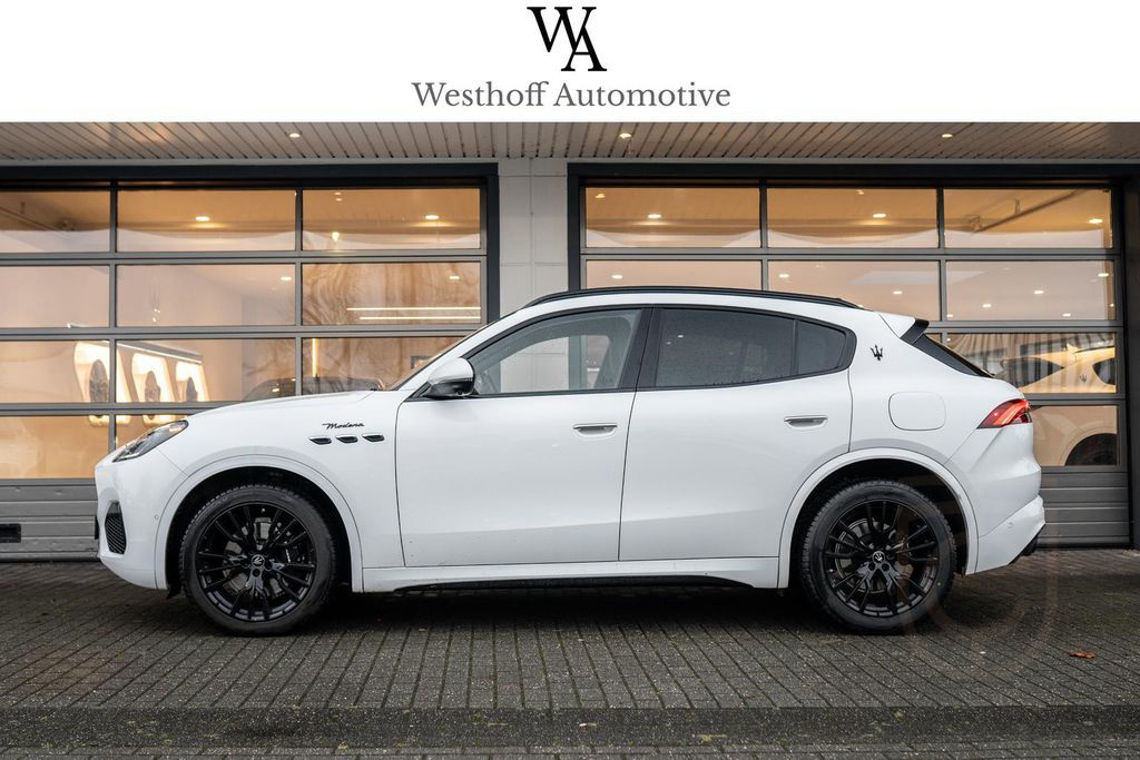 Maserati Grecale Modena Hybrid MY24 Pano ADAS Led 360 20"