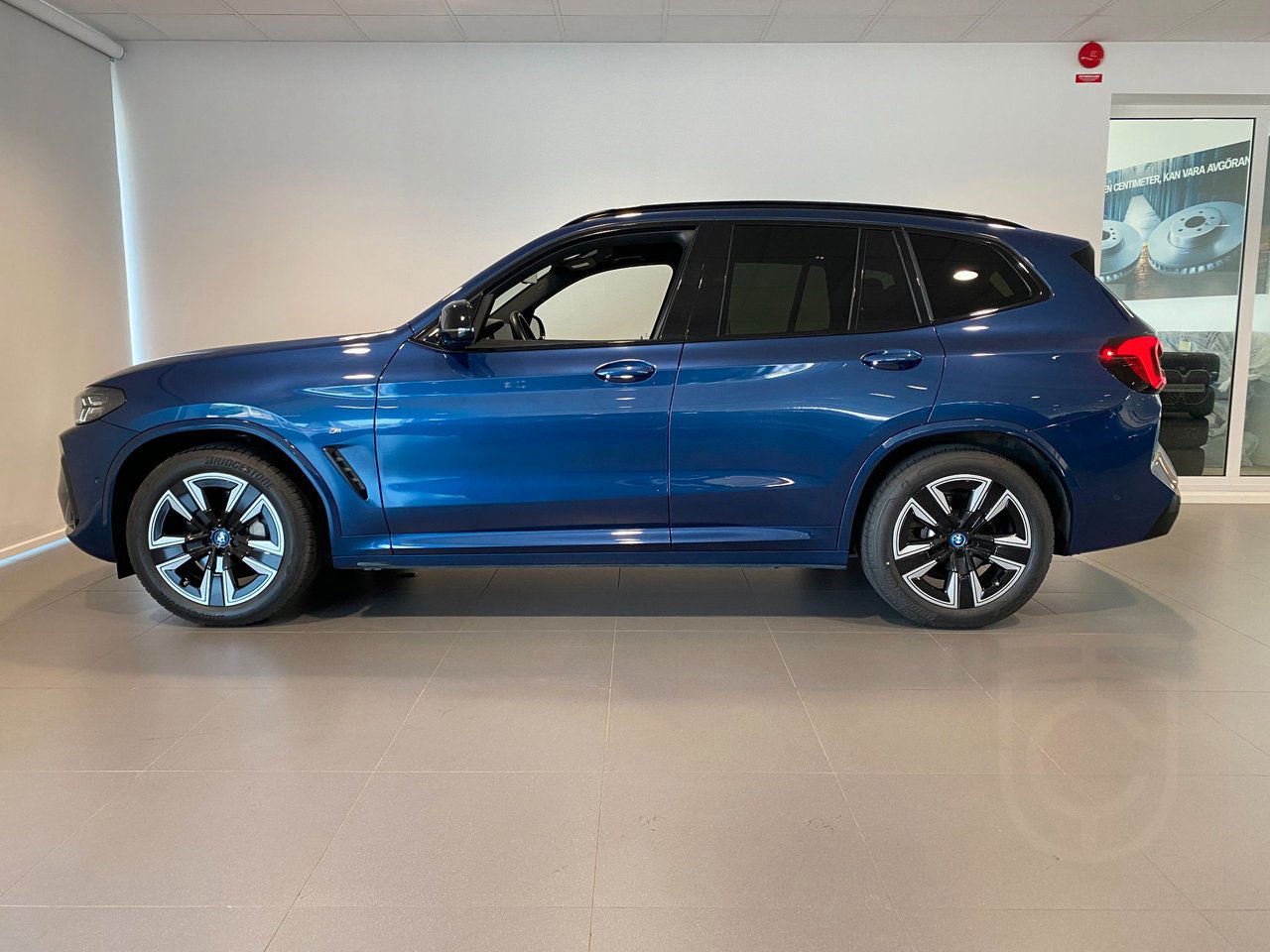BMW iX3 Charged Paket