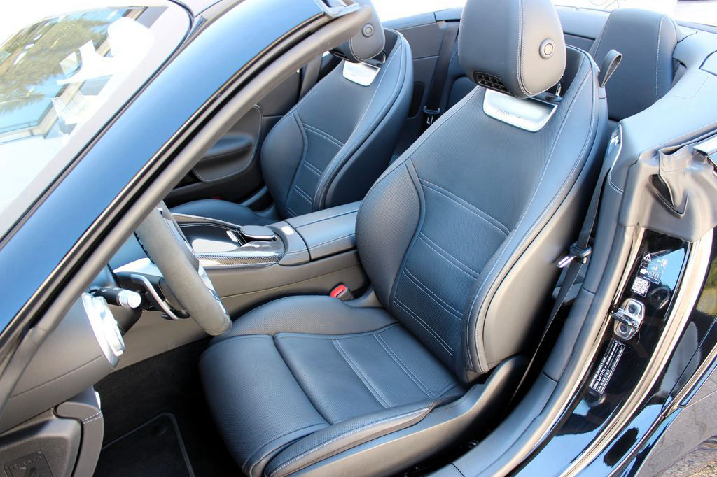 Mercedes-Benz SL 63 AMG CABRIO / NIGHT PAKET II / BURMESTER