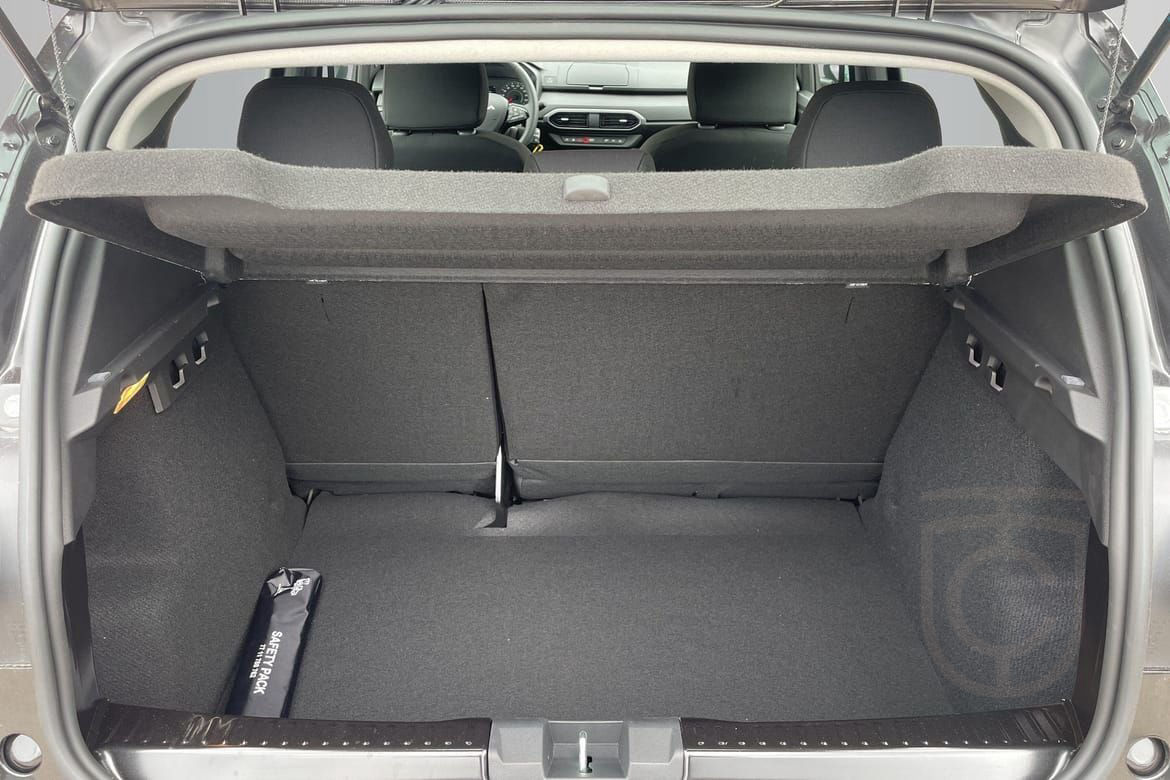 Dacia Sandero TCe 90 essential