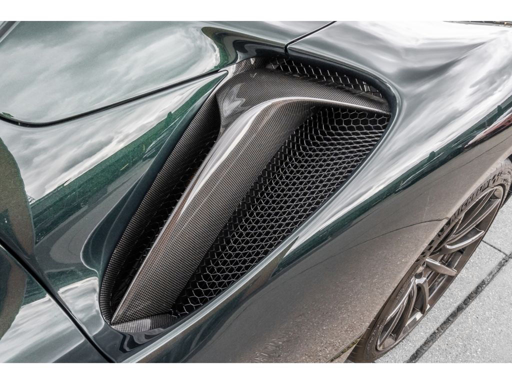 Ferrari SF90 Spider *Assetto Fiorano*Carbon*LED*Daytona*