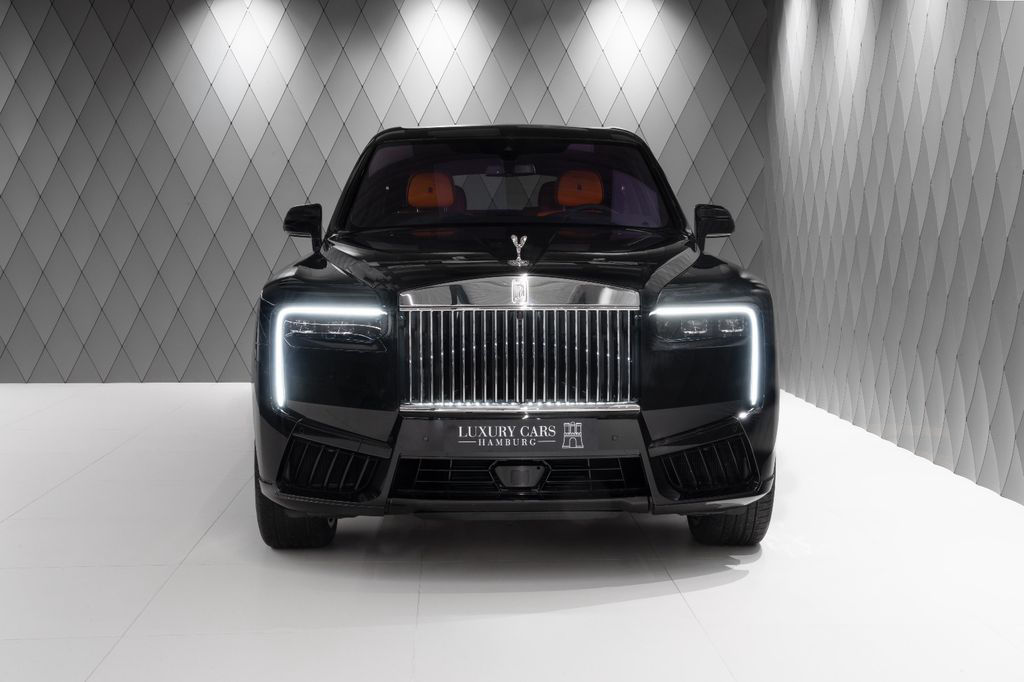 Rolls-Royce Cullinan Series II 2025 BLACK/ORANGE 4 SEATS