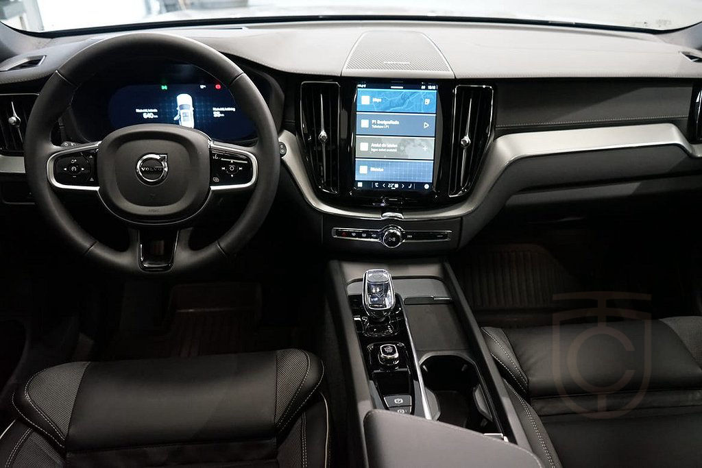 Volvo XC60 T6 Ultra Dark