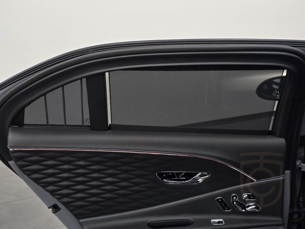 Bentley Flying Spur S V8*Mulliner*NAIM*Cambrian Grey*