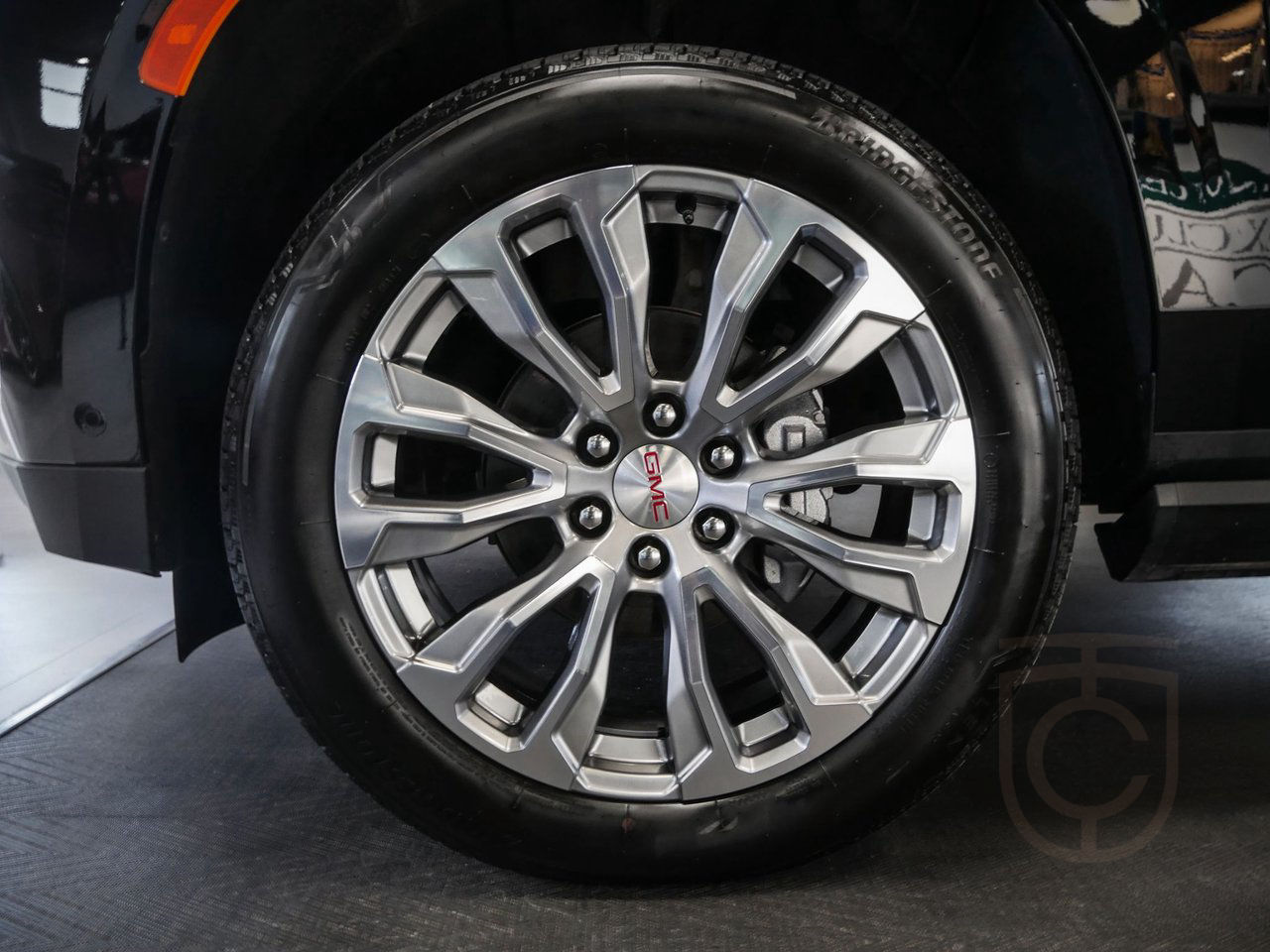 GMC Yukon DENALI RESERVE 6.2 V8 E85 2