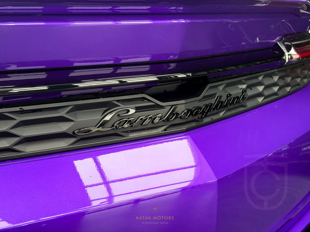 Lamborghini URUS SE HYBRID4.0 V8/PANO/HEAD-UP/COOL SEAT