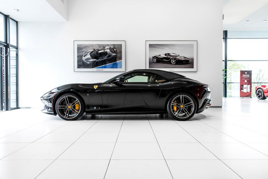 Ferrari Roma Spider ~Ferrari Munsterhuis~