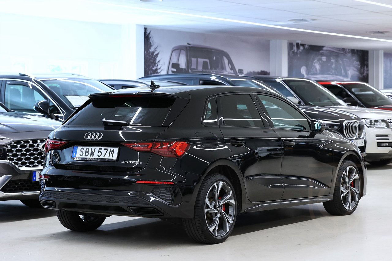 Audi A3 Sportback 45 TFSI e PHEV S-Line Cockpit