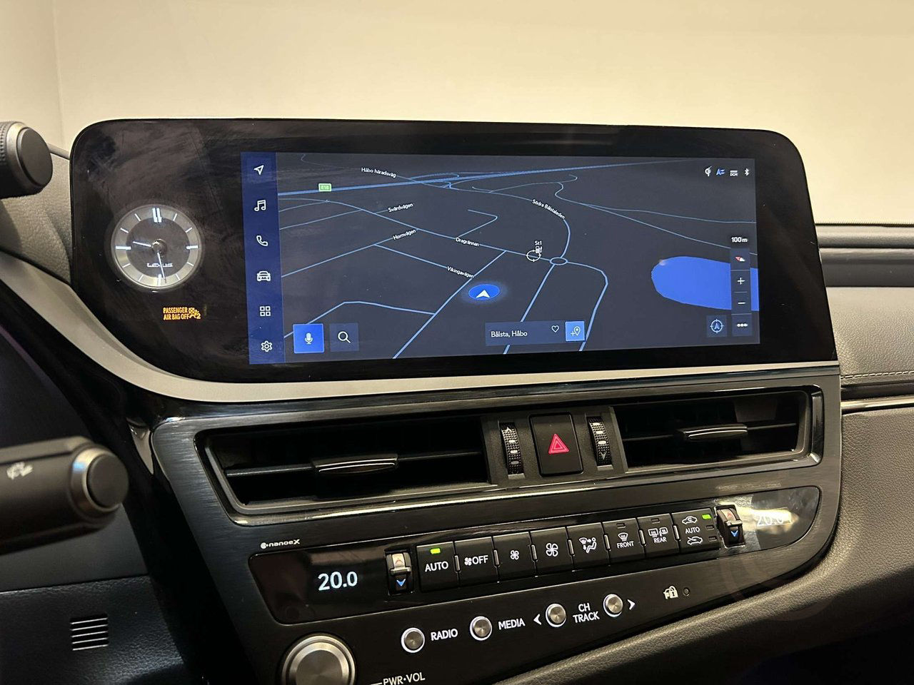 Lexus ES 300h 2.5 E-CVT Limited Edition