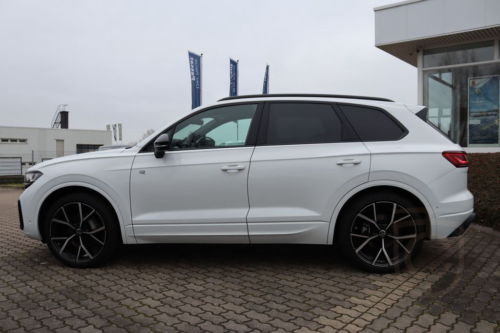Volkswagen Touareg R-Line 3.0 BlackSty Allrlenk Nacht Luftf
