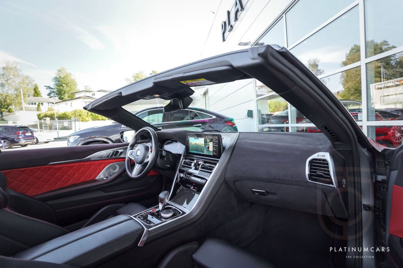 BMW M8 Competition Cab