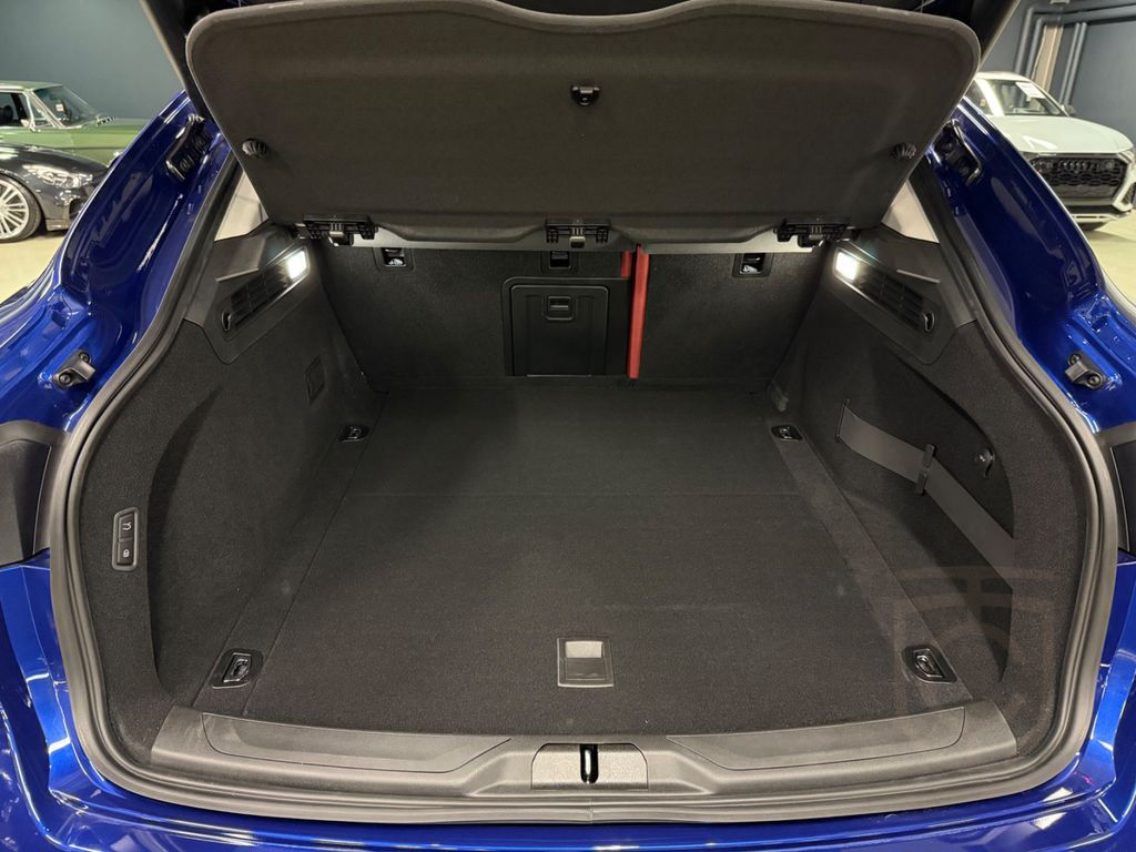 Maserati Levante GT Hybrid Premium-Leder Panorama 21zoll