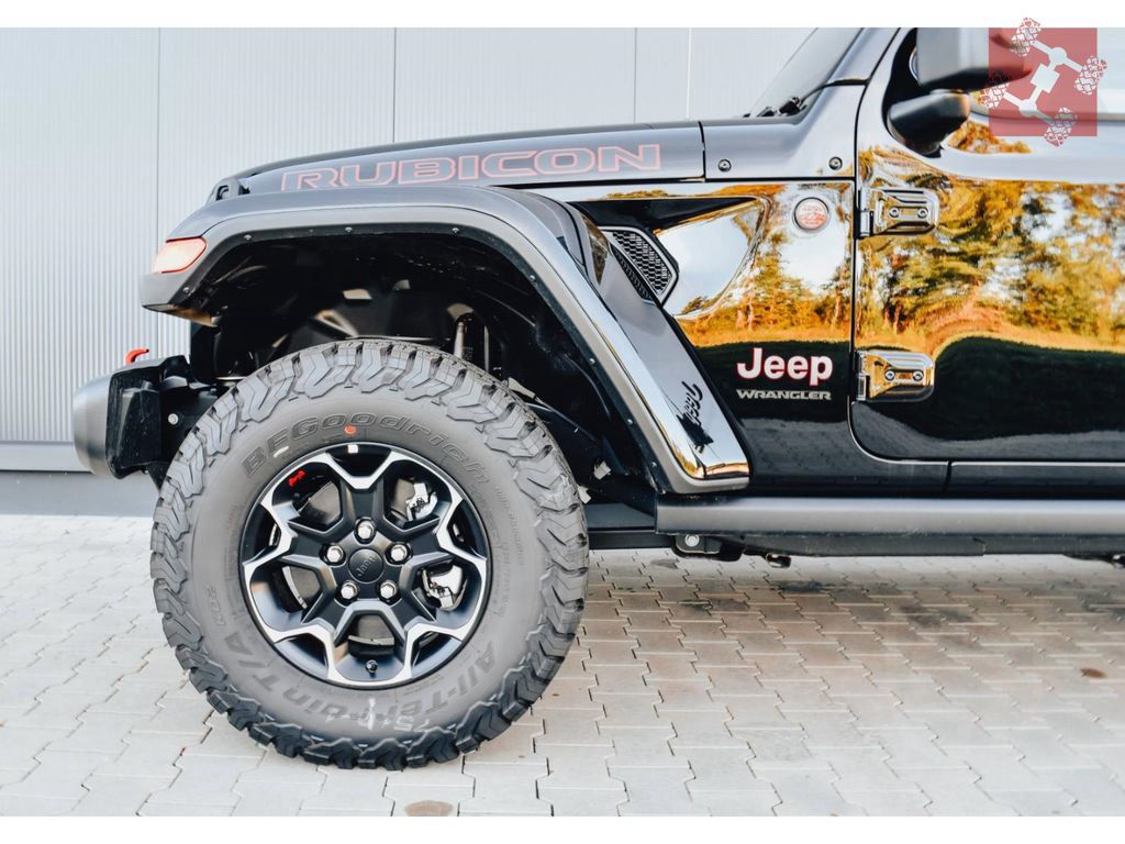 Jeep Wrangler Unl. Rubicon 2.0l US Stoßstange 285 AT