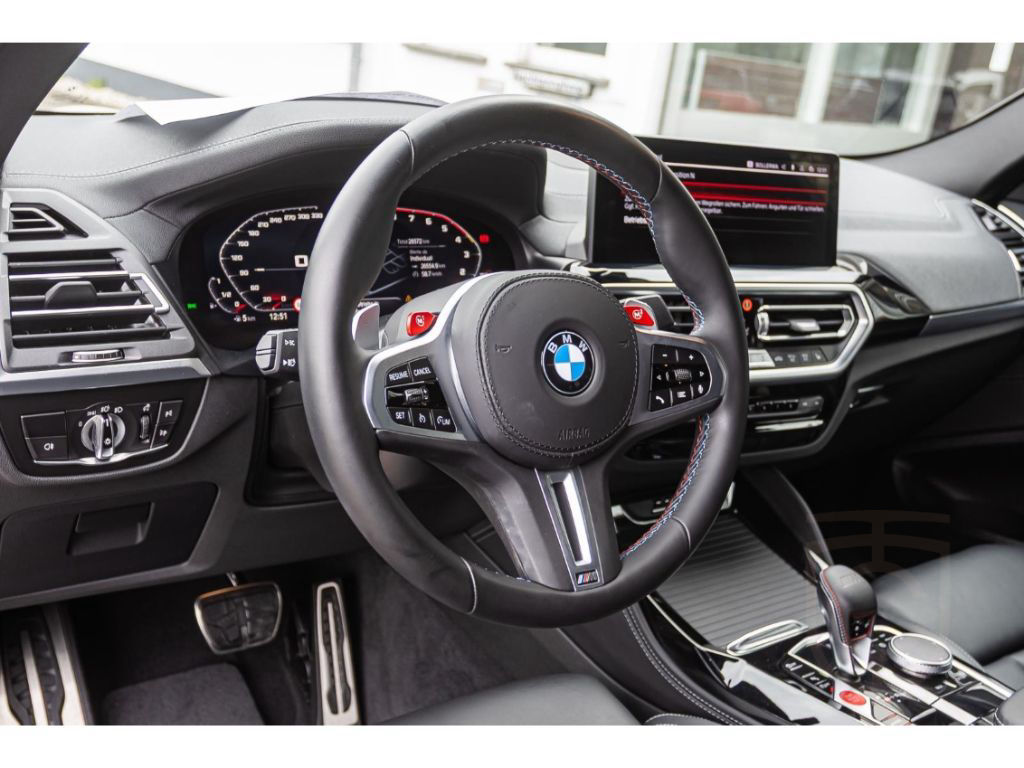 BMW X4 M +Navi+HUD+LED+RFK+Leder+e-Sitze+PDCv+h+DAB