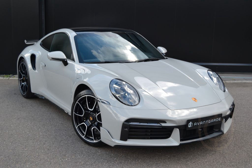 Porsche 992 911 Turbo S Kreide Sport Design Lift Pano