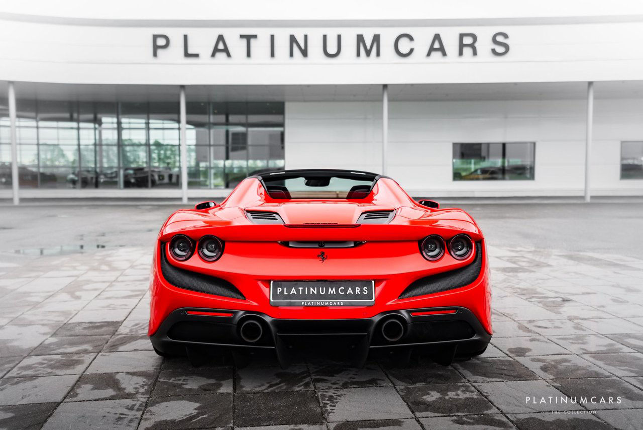 Ferrari F8 Spider