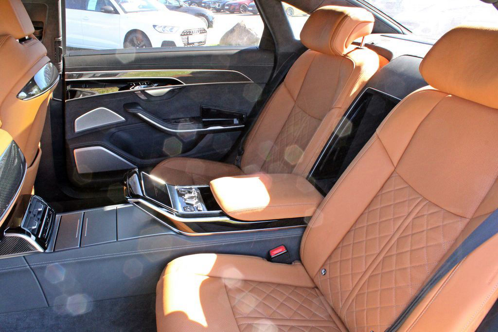 Audi A8 Lang 60TFSI S LINE BLACK PANO B&O ADV.UPE193