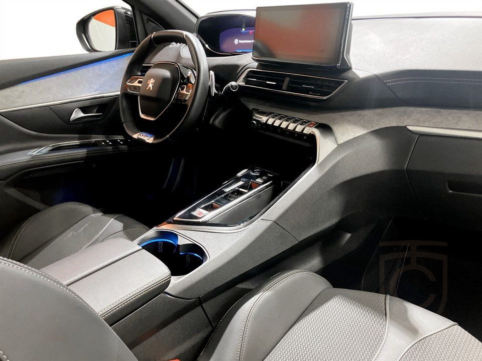 Peugeot 5008 GT 1.2 PT