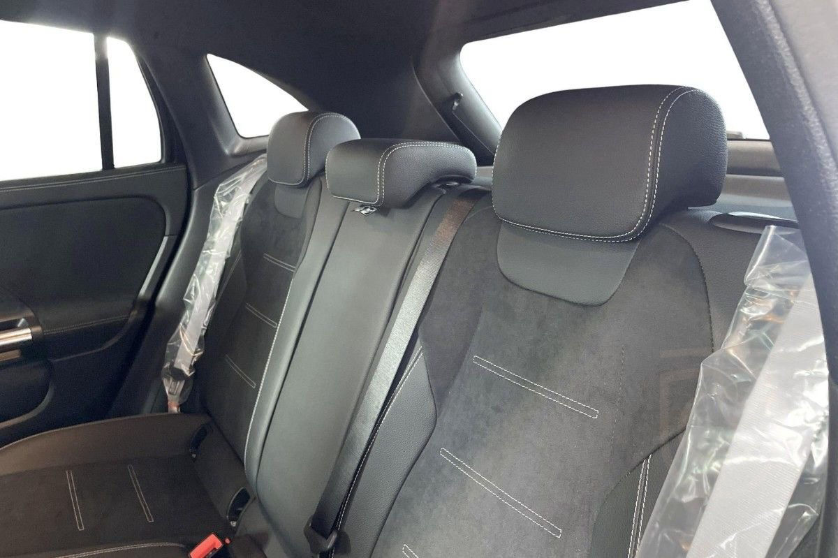 Mercedes-Benz GLA 250e