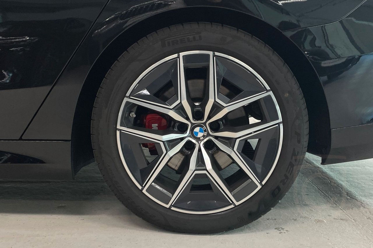 BMW 520 d xDrive Sedan M-Sport Pro