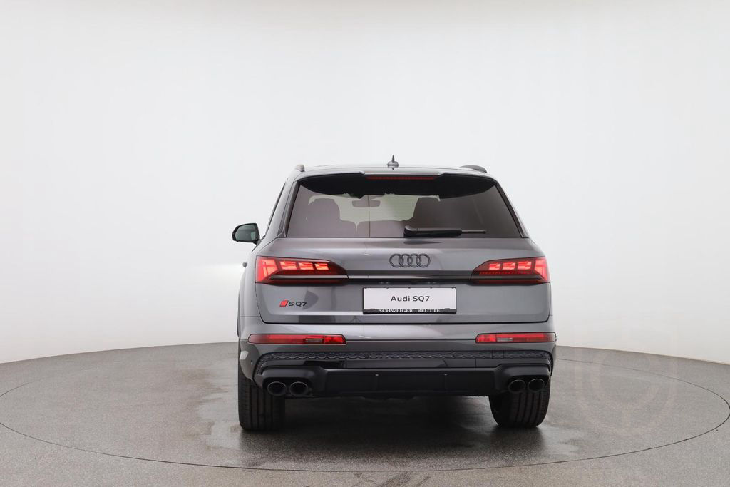 Audi SQ7 TFSI quattro