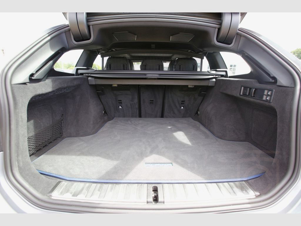 ALPINA B3 Touring Identity Lavalina ACC Stdhzg 360 Pano